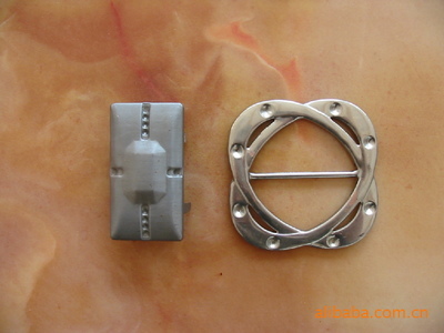 高碑店市白溝五金工藝模具制品廠 箱包五金配件模具加工的專業選擇