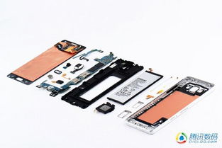 三星Galaxy A5金屬機身深度拆解 精密的內部結構與便捷的維修設計